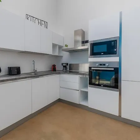 公寓 Bold Corner - Authentic District Close To Center 米兰