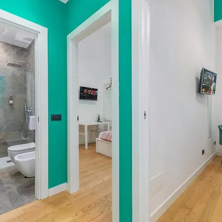 Bold Corner - Authentic District Close To Center 公寓 *